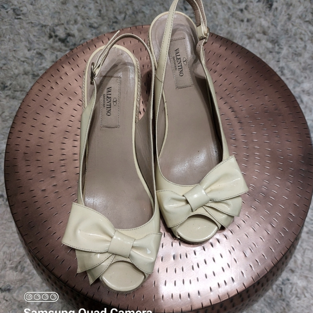 Valentino wedges